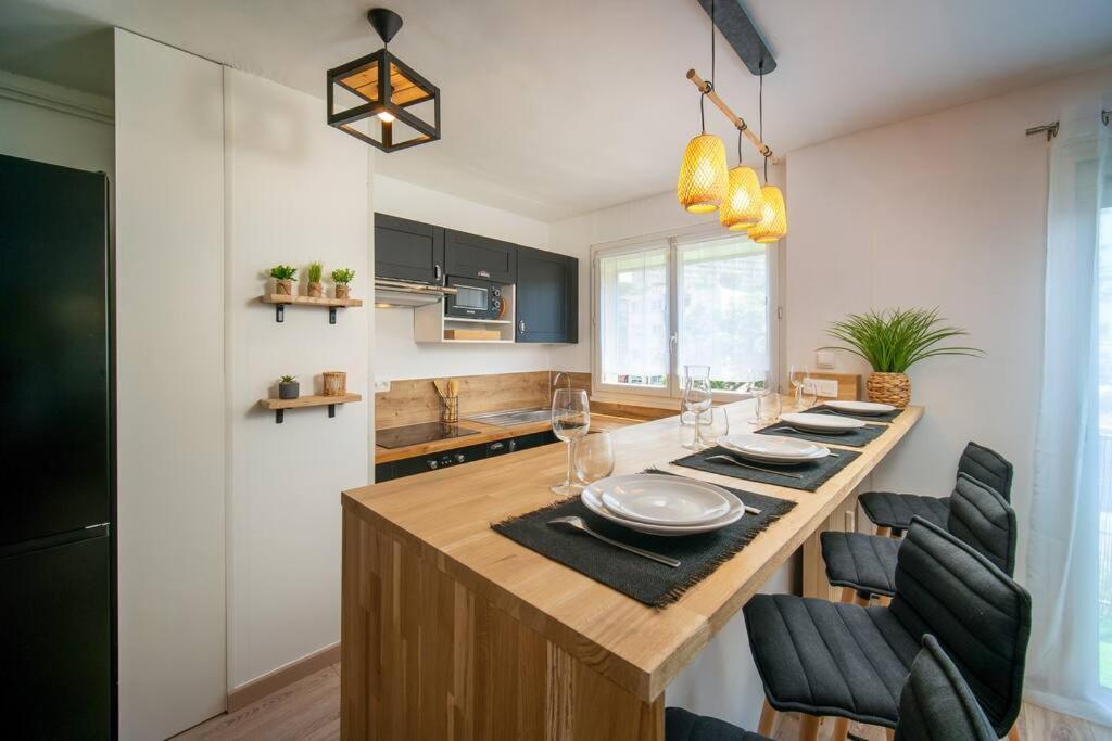 Fully Equipped Apartment With Parking 6 Beds Marseille Exterior photo